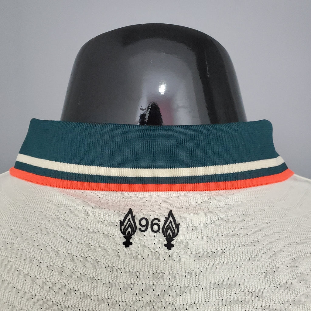 21/22 LIVERPOOL AWAY PLAYER VERSION