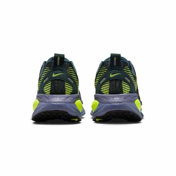 Nike Vomero 18 Seaweed